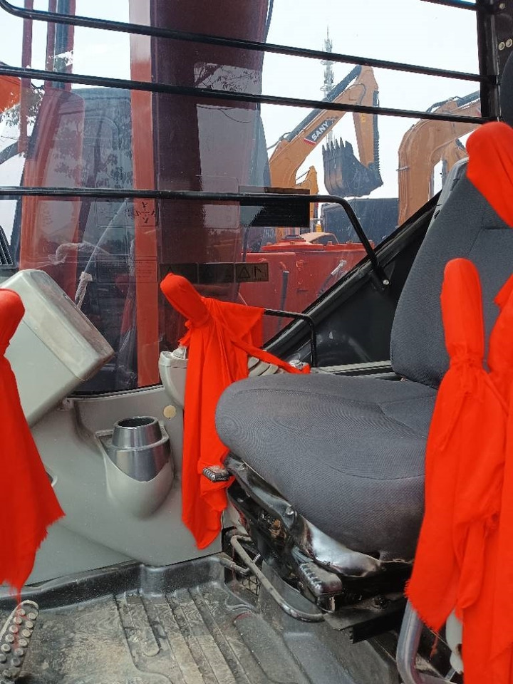 Hitachi ZX 60 - Miniexcavadora: foto 4 Hitachi ZX 60 - Miniexcavadora: foto 4