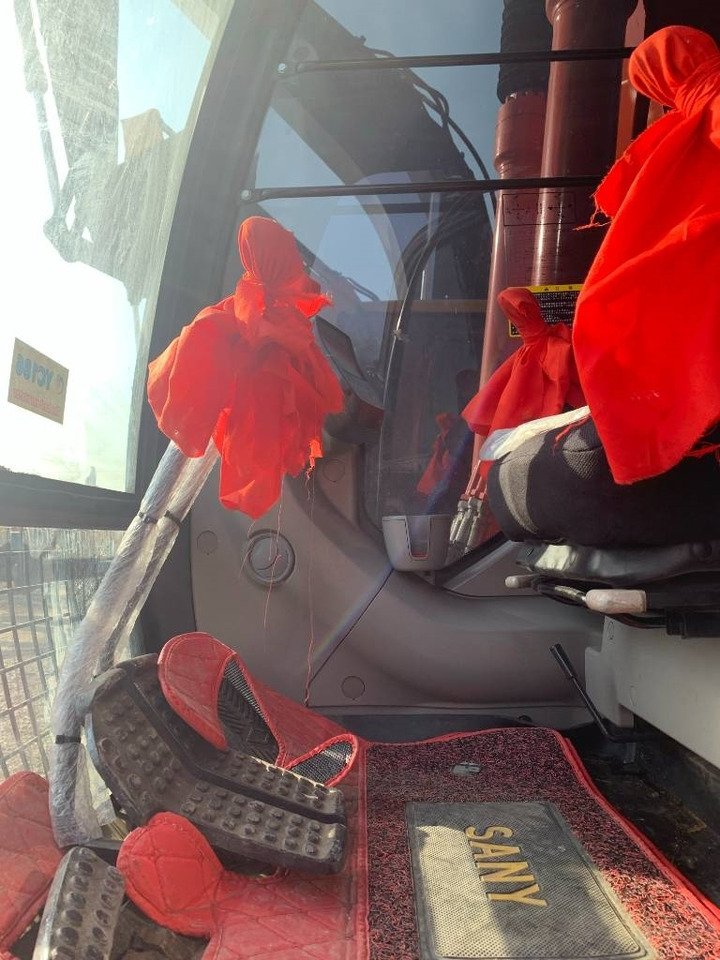 Hitachi Zaxis 200 LC - Excavadora de cadenas: foto 4 Hitachi Zaxis 200 LC - Excavadora de cadenas: foto 4