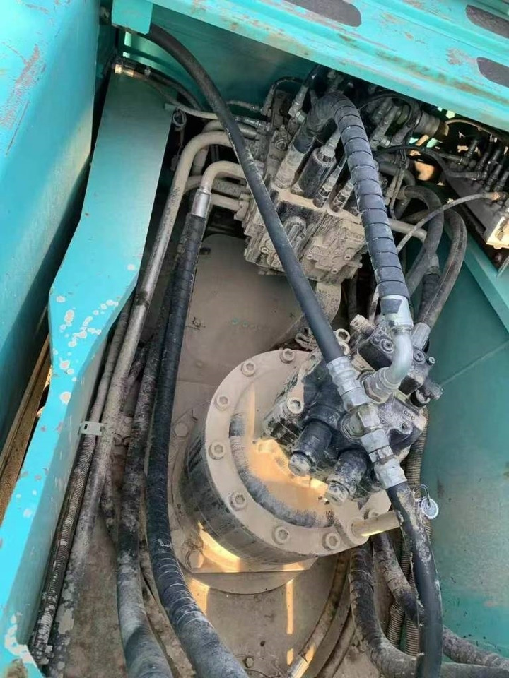 Excavadora de cadenas Kobelco SK 350: foto 6