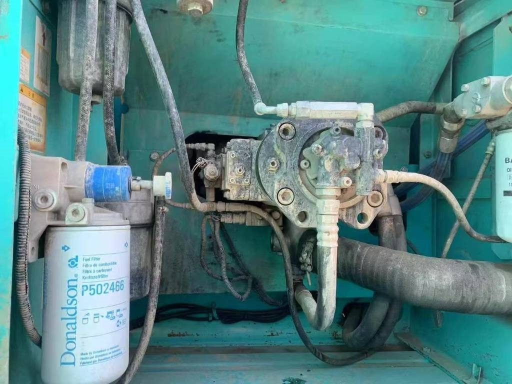 Excavadora de cadenas Kobelco SK 350: foto 9