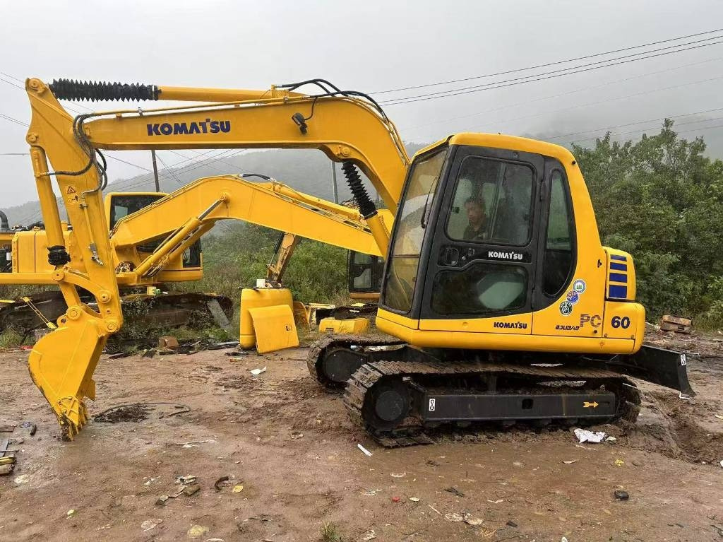 Komatsu PC 60 - Miniexcavadora: foto 1 Komatsu PC 60 - Miniexcavadora: foto 1