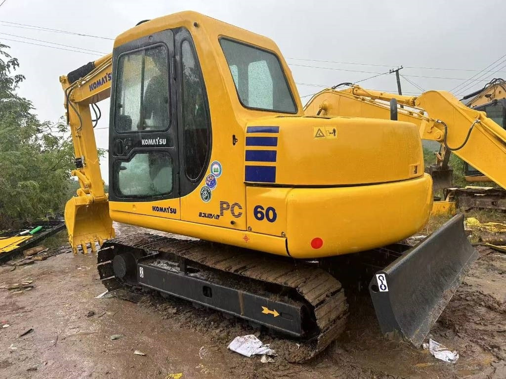 Komatsu PC 60 - Miniexcavadora: foto 1 Komatsu PC 60 - Miniexcavadora: foto 1