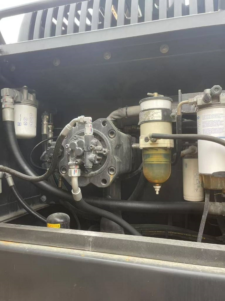 Volvo 350 - Excavadora de cadenas: foto 5 Volvo 350 - Excavadora de cadenas: foto 5