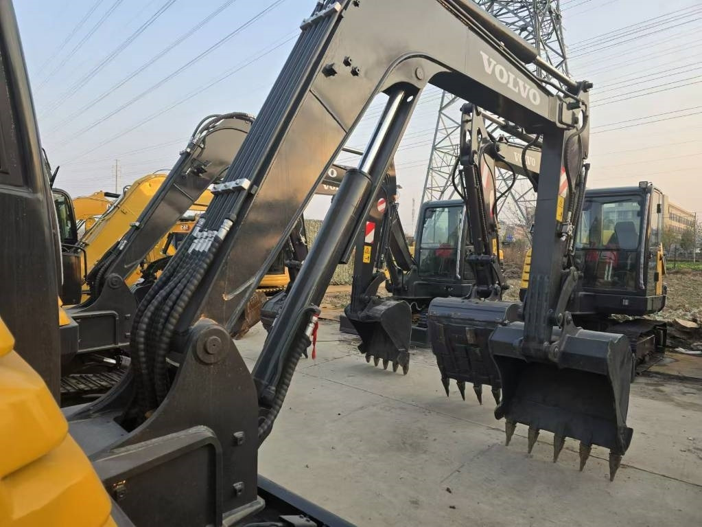 Volvo EC 60 - Excavadora de cadenas: foto 4 Volvo EC 60 - Excavadora de cadenas: foto 4