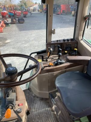 John Deere 6920 PREMIUM - Tractor: foto 3 John Deere 6920 PREMIUM - Tractor: foto 3
