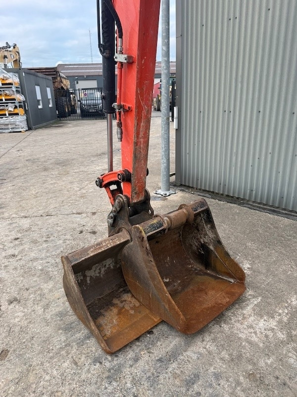 Kubota U 48-4  - Miniexcavadora: foto 5 Kubota U 48-4  - Miniexcavadora: foto 5