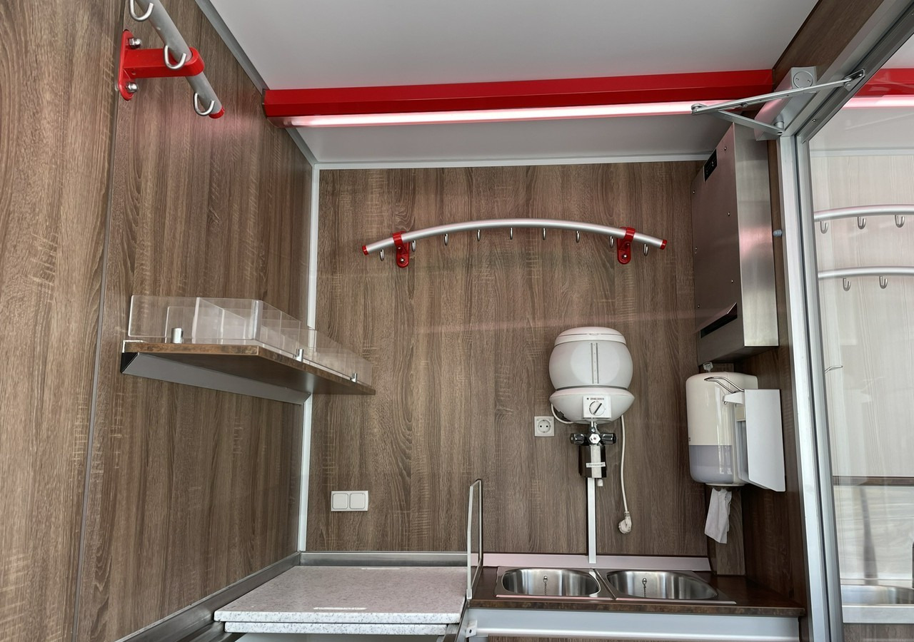 Fiat Ducato Autosklep Gastronomiczny Food Truck Foodtruck sklep W-zasil 2015 - Camión tienda: foto 4 Fiat Ducato Autosklep Gastronomiczny Food Truck Foodtruck sklep W-zasil 2015 - Camión tienda: foto 4