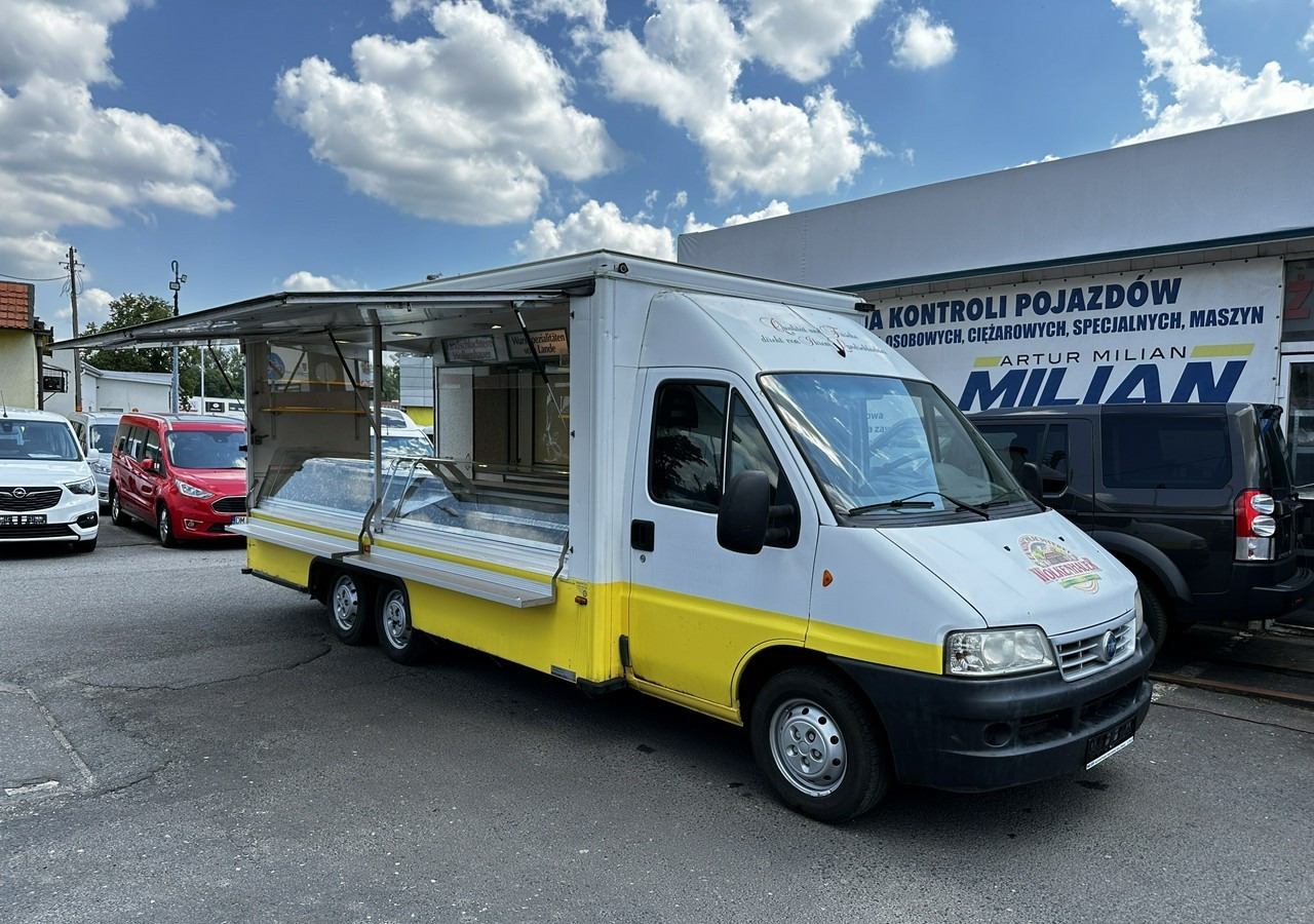 Fiat Ducato Autosklep wędlin sklep bar Gastronomiczny Food Truck Foodtruck Borco - Camión tienda: foto 2 Fiat Ducato Autosklep wędlin sklep bar Gastronomiczny Food Truck Foodtruck Borco - Camión tienda: foto 2