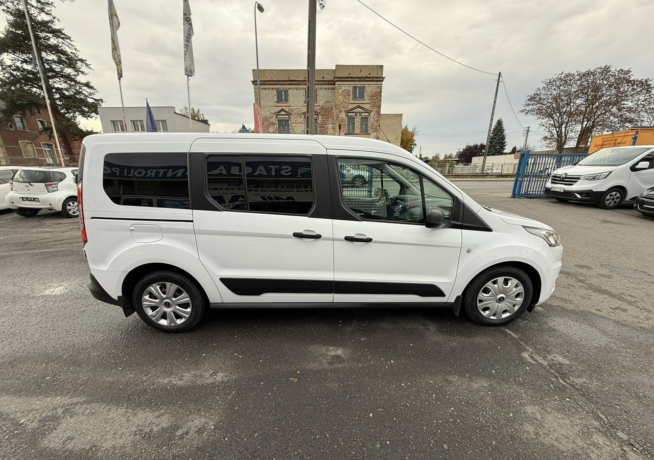 Coche familiar Ford Tourneo Connect II Connect dla niepełnosprawnych Rampa Inwalida PFRON Model 2021: foto 12 Coche familiar Ford Tourneo Connect II Connect dla niepełnosprawnych Rampa Inwalida PFRON Model 2021: foto 12