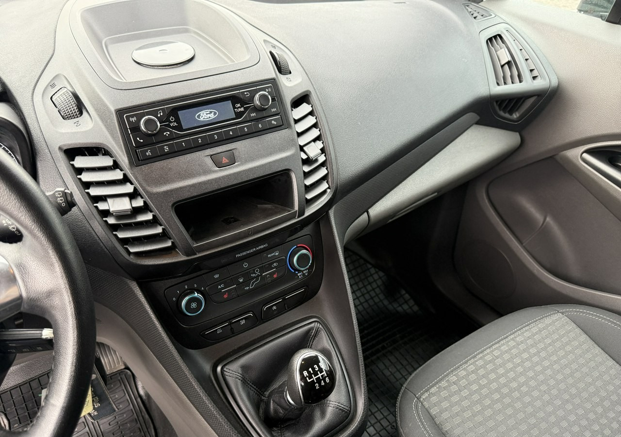 Coche familiar Ford Tourneo Connect II Connect dla niepełnosprawnych Rampa Inwalida PFRON Model 2021: foto 19 Coche familiar Ford Tourneo Connect II Connect dla niepełnosprawnych Rampa Inwalida PFRON Model 2021: foto 19