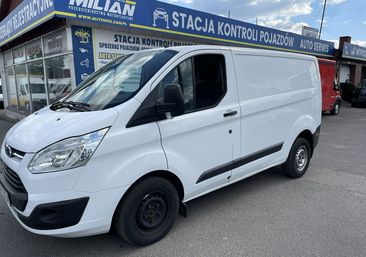 Ford Transit Transit Custom Transit Custom 2.0 Klima 153tkm Model 2018 - Furgón: foto 3 Ford Transit Transit Custom Transit Custom 2.0 Klima 153tkm Model 2018 - Furgón: foto 3
