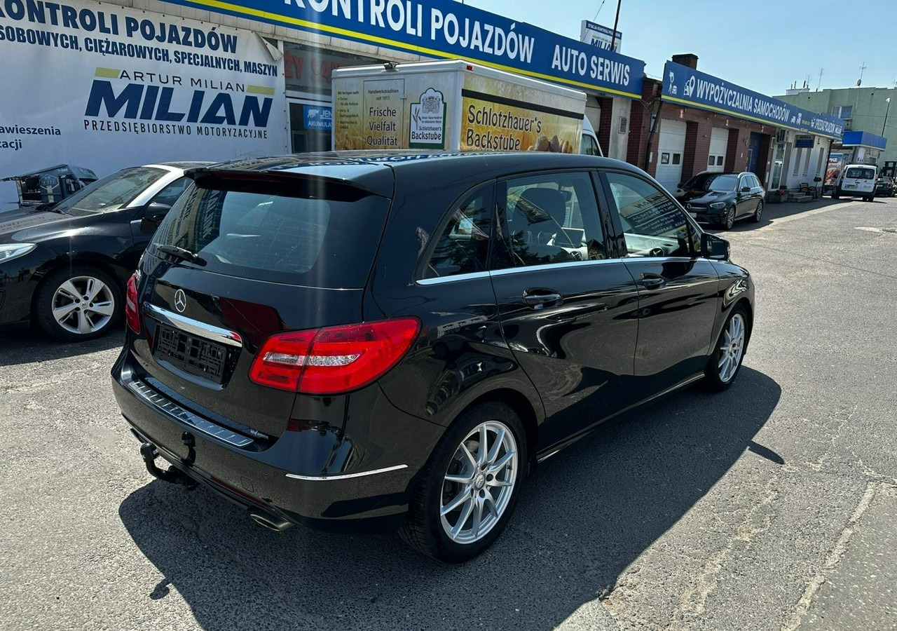 Mercedes-Benz Klasa B W246 Mercedes B-Klasa 1.6-122KM Bogate wyposażenie 127tkm 2013r - Coche: foto 2 Mercedes-Benz Klasa B W246 Mercedes B-Klasa 1.6-122KM Bogate wyposażenie 127tkm 2013r - Coche: foto 2