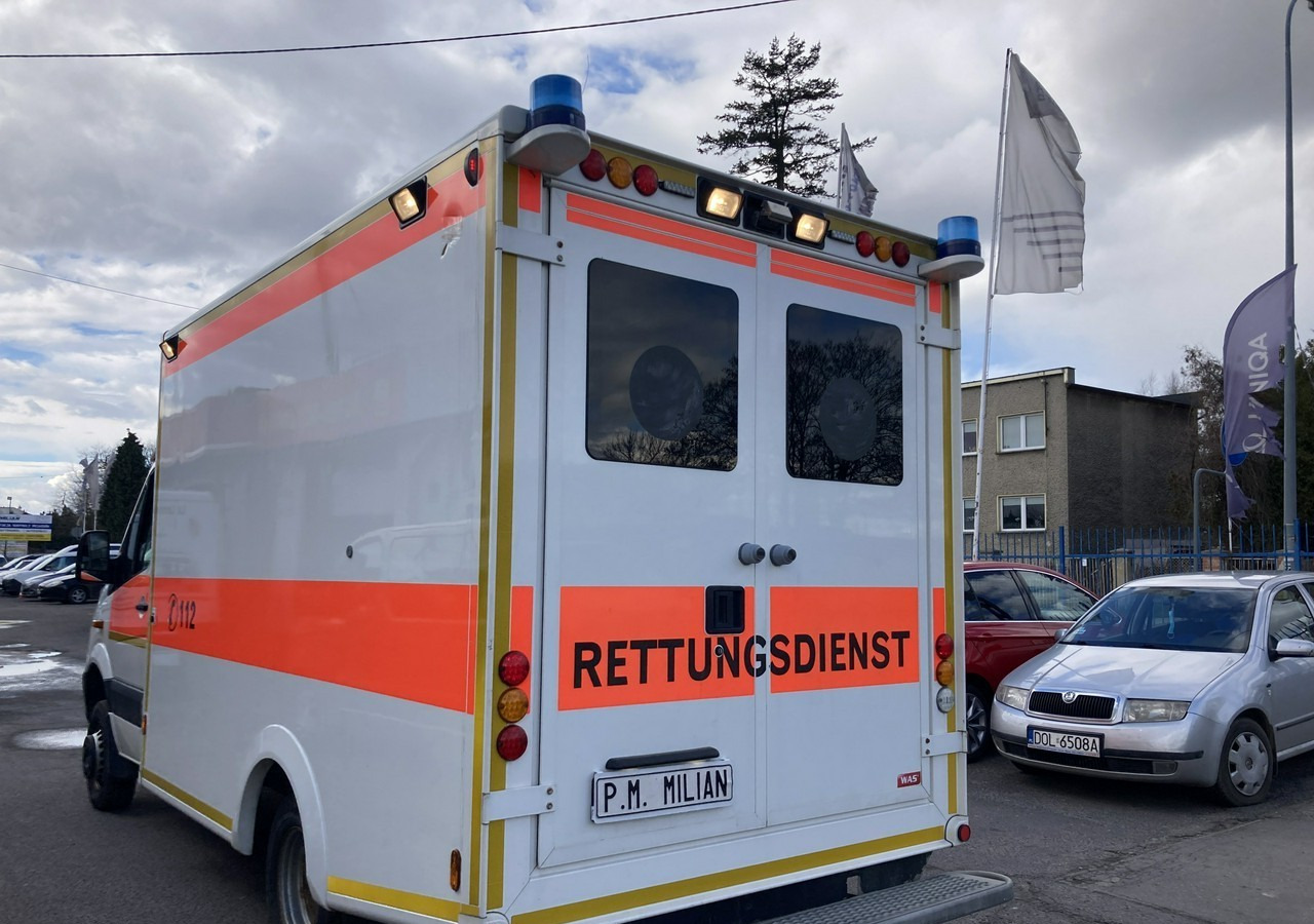 Ambulancia Mercedes-Benz Sprinter Sprinter 519 Karetka 4X4 Ambulans MODEL 2017: foto 10