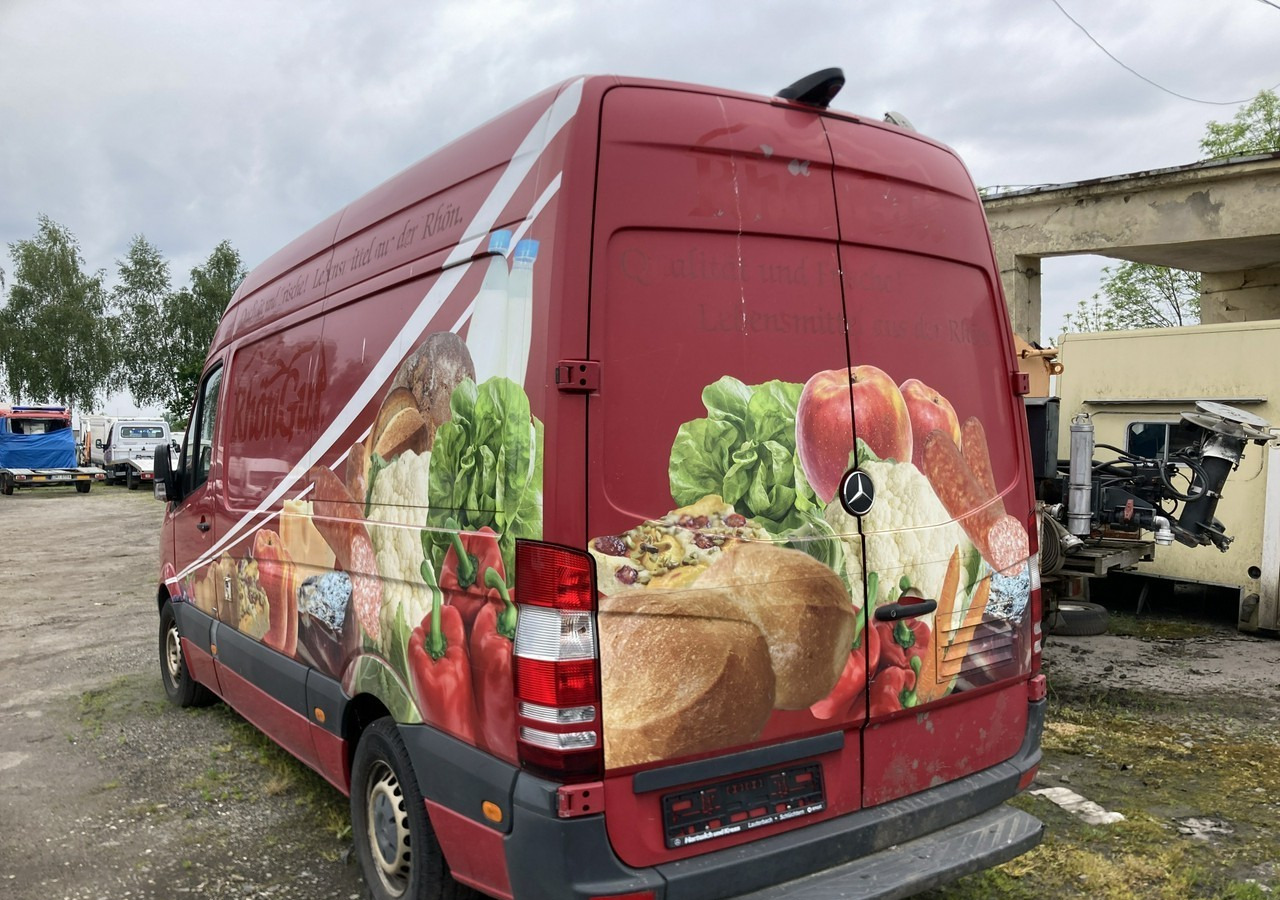 Mercedes-Benz Sprinter Sprinter Autosklep sklep bar Gastronomiczny Food Truck Foodtruck 201 - Camión tienda: foto 5 Mercedes-Benz Sprinter Sprinter Autosklep sklep bar Gastronomiczny Food Truck Foodtruck 201 - Camión tienda: foto 5