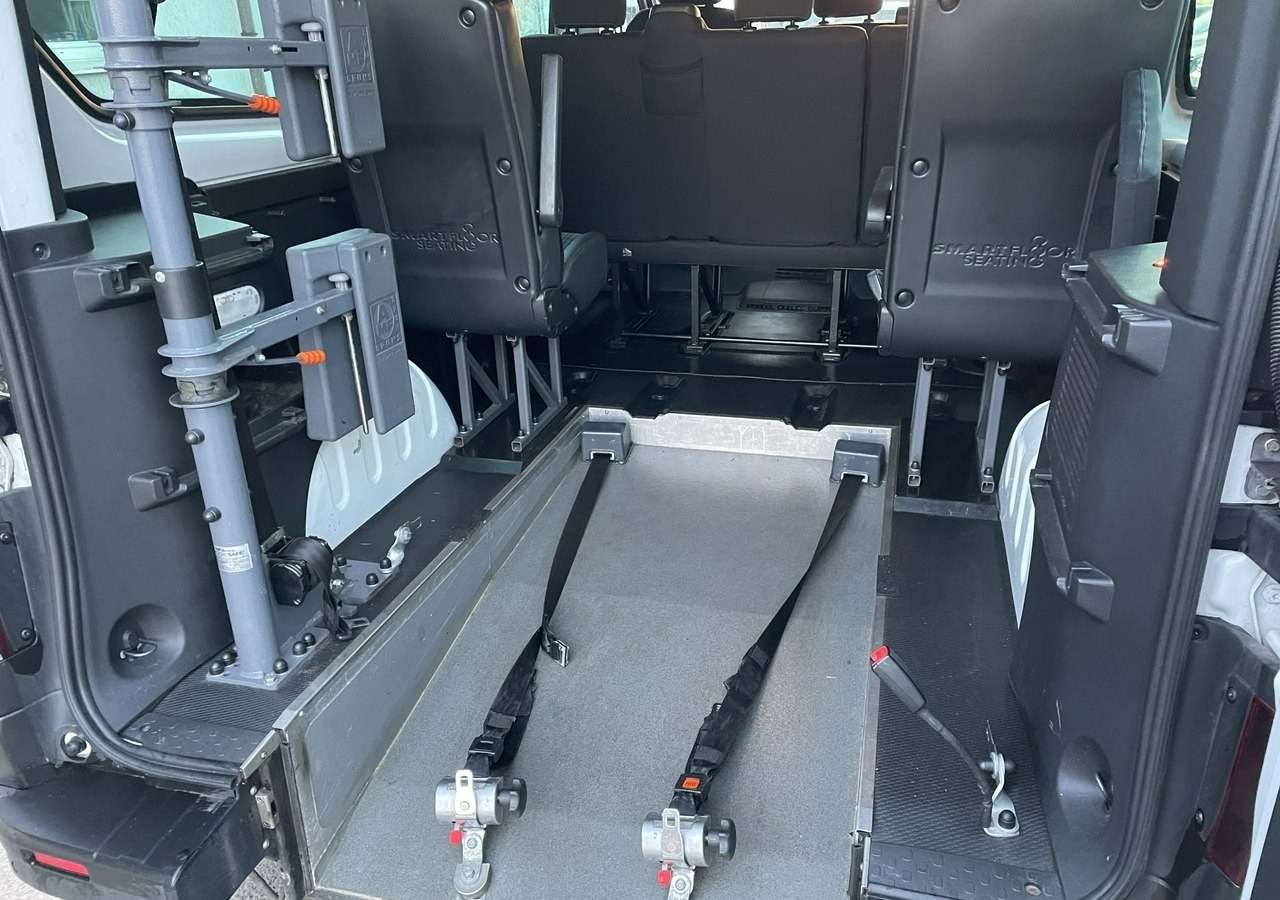 Opel Vivaro Opel Vivaro dla Niepełnosprawnych inwalida Rampa Model 2019 - Coche: foto 4 Opel Vivaro Opel Vivaro dla Niepełnosprawnych inwalida Rampa Model 2019 - Coche: foto 4