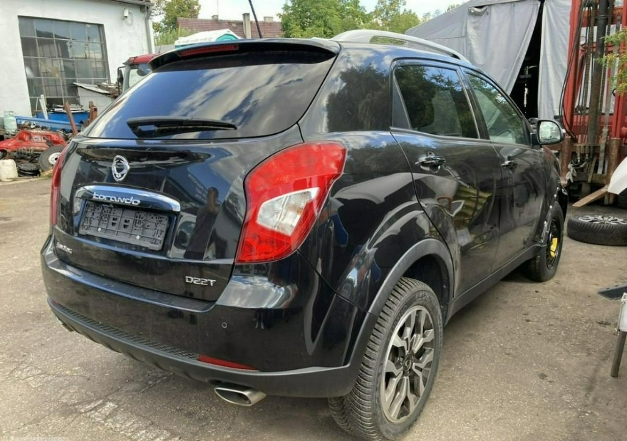 Ssangyong Korando IV 2.2D 180KM - SUV/ Todoterreno: foto 5 Ssangyong Korando IV 2.2D 180KM - SUV/ Todoterreno: foto 5