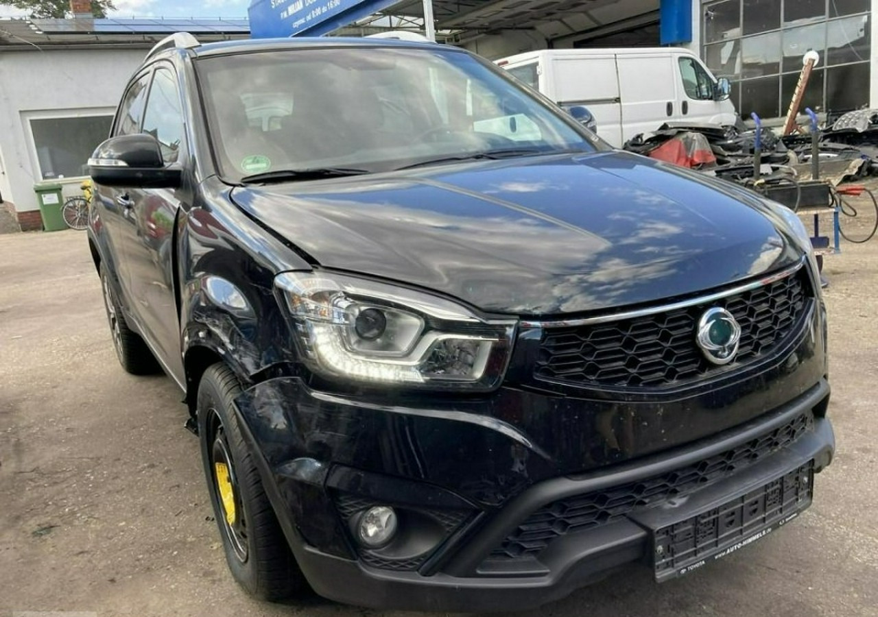 Ssangyong Korando IV 2.2D 180KM - SUV/ Todoterreno: foto 3 Ssangyong Korando IV 2.2D 180KM - SUV/ Todoterreno: foto 3