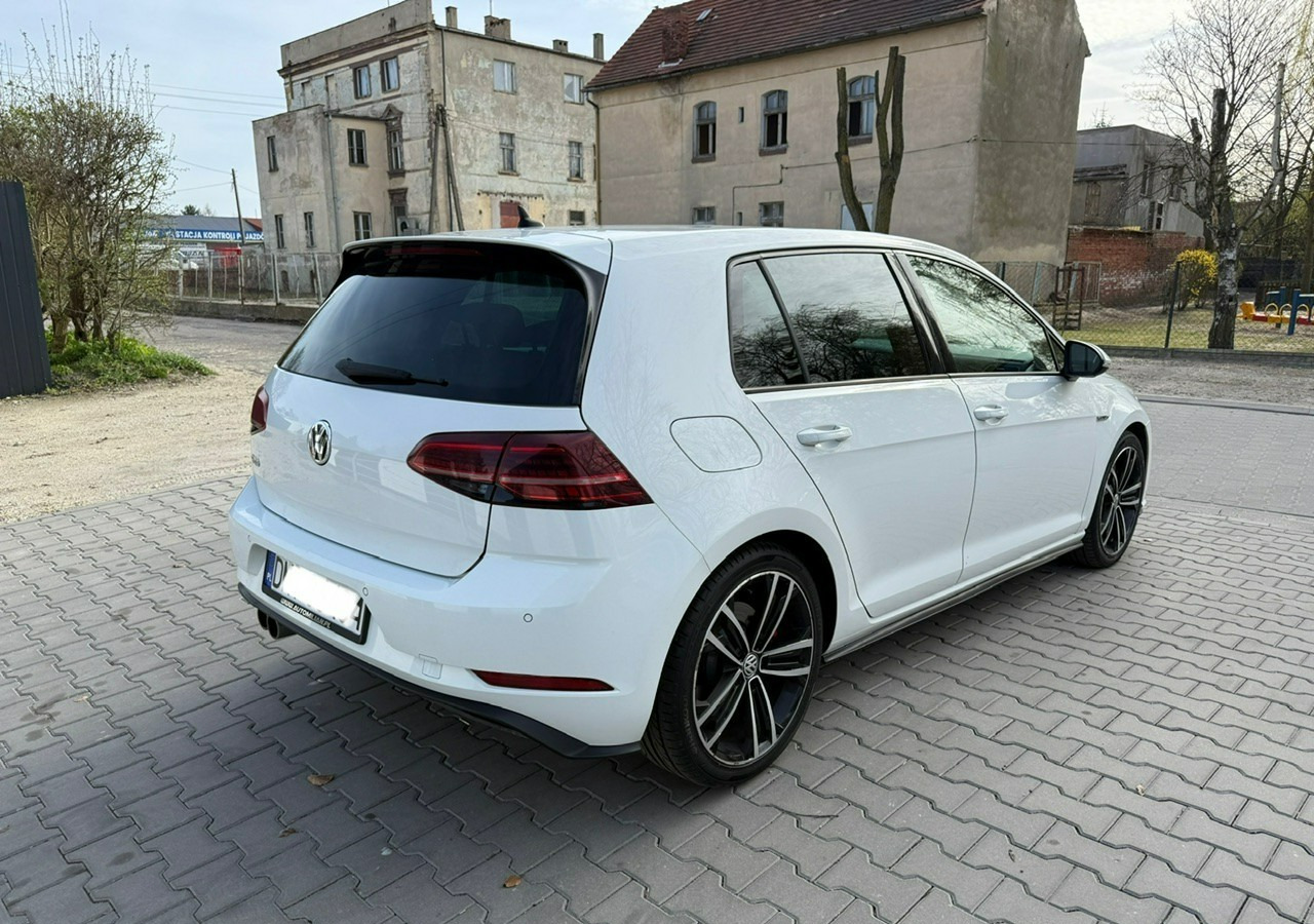 Volkswagen Golf VII GTD 2.0TDI 184KM FullLed Navi Klimatronik ACC Asystenci - Coche: foto 4 Volkswagen Golf VII GTD 2.0TDI 184KM FullLed Navi Klimatronik ACC Asystenci - Coche: foto 4