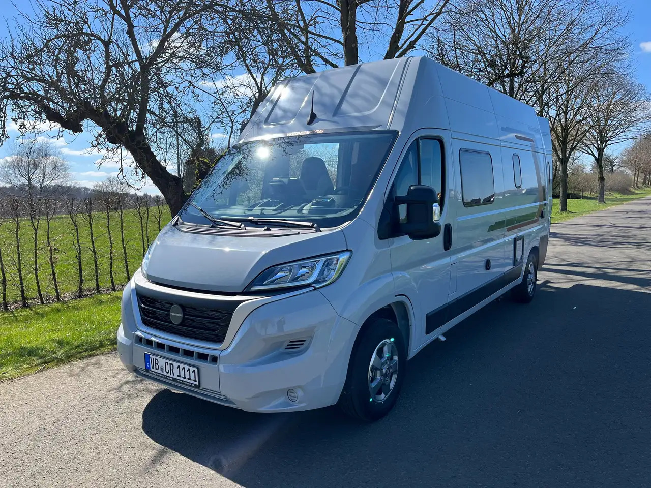 Weinsberg CaraBus 600 DQ - Cámper: foto 1 Weinsberg CaraBus 600 DQ - Cámper: foto 1