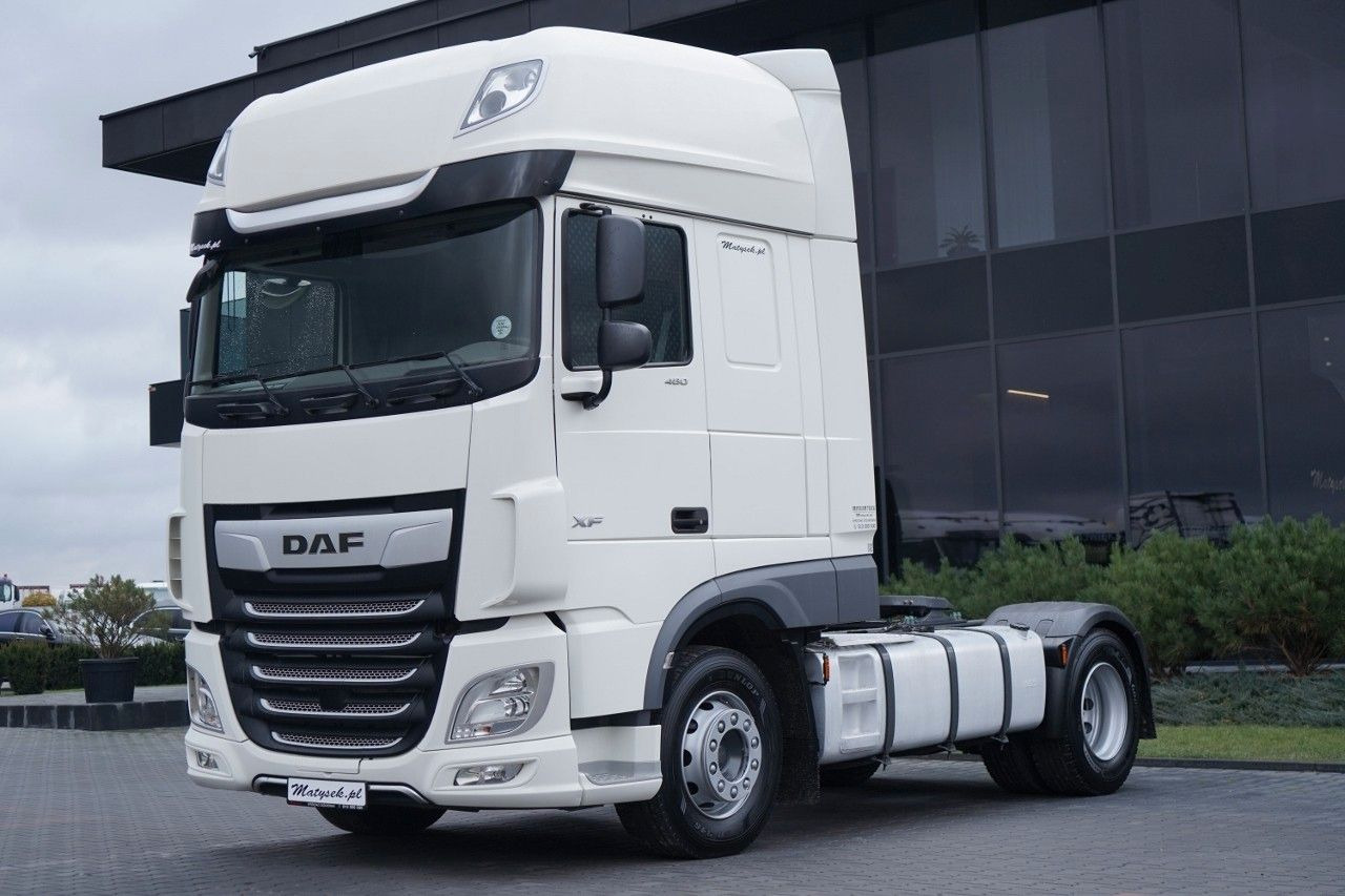 DAF XF 480 / SUPER SPACE CAB / 2021 - Cabeza tractora: foto 2 DAF XF 480 / SUPER SPACE CAB / 2021 - Cabeza tractora: foto 2