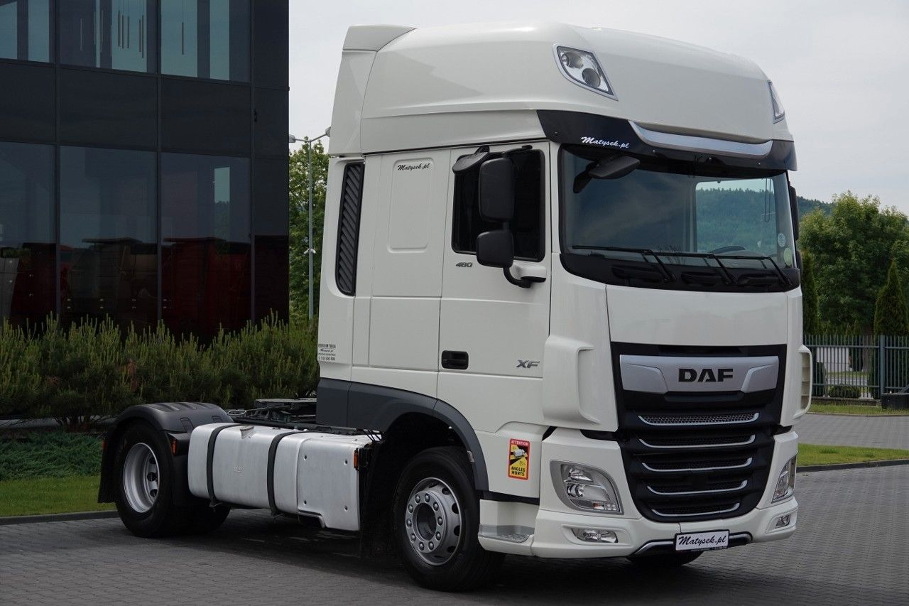 DAF XF 480 / SUPER SPACE CAB / 2021 ROK / PO KONTRAK - Cabeza tractora: foto 2 DAF XF 480 / SUPER SPACE CAB / 2021 ROK / PO KONTRAK - Cabeza tractora: foto 2