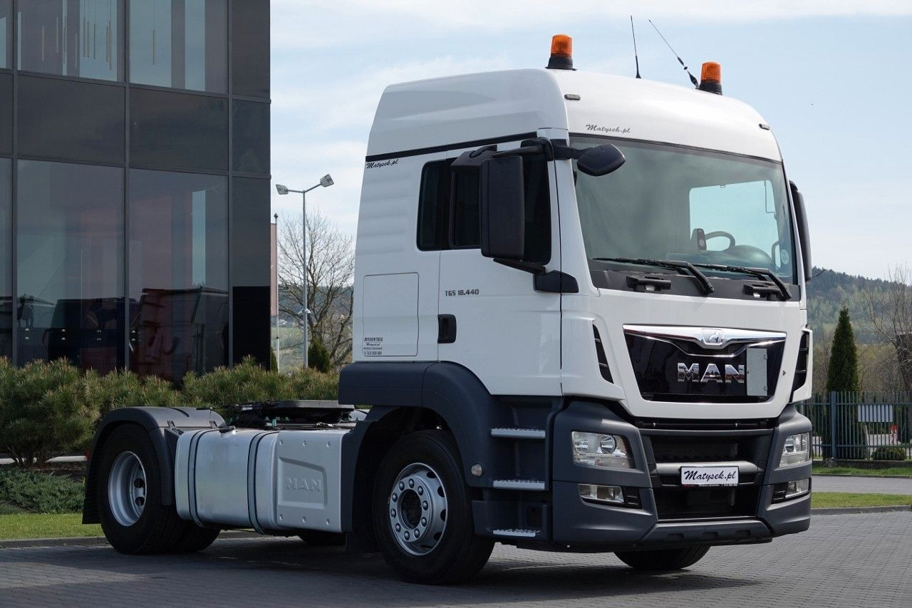 MAN TGX 18.440 / XLX / OPONY 100% / EURO 6 - Cabeza tractora: foto 1 MAN TGX 18.440 / XLX / OPONY 100% / EURO 6 - Cabeza tractora: foto 1