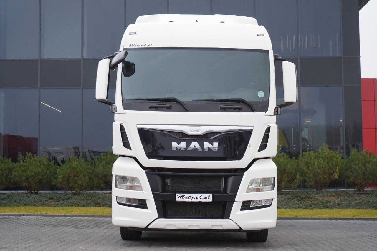MAN TGX 18. 440 / XLX / RETARDER / - Cabeza tractora: foto 3 MAN TGX 18. 440 / XLX / RETARDER / - Cabeza tractora: foto 3