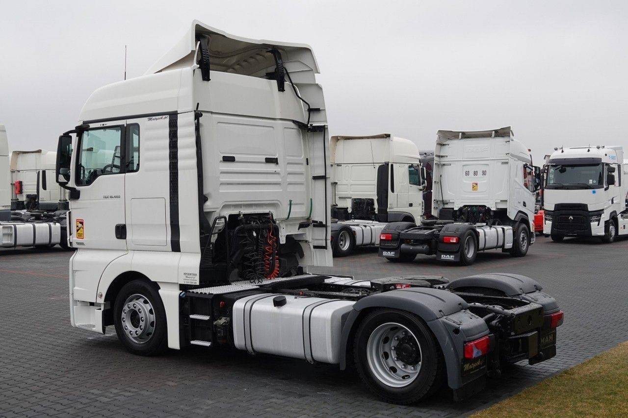 MAN TGX 18.460 / MEGA / LOWDECK / RETARDER / ADR / - Cabeza tractora: foto 4 MAN TGX 18.460 / MEGA / LOWDECK / RETARDER / ADR / - Cabeza tractora: foto 4