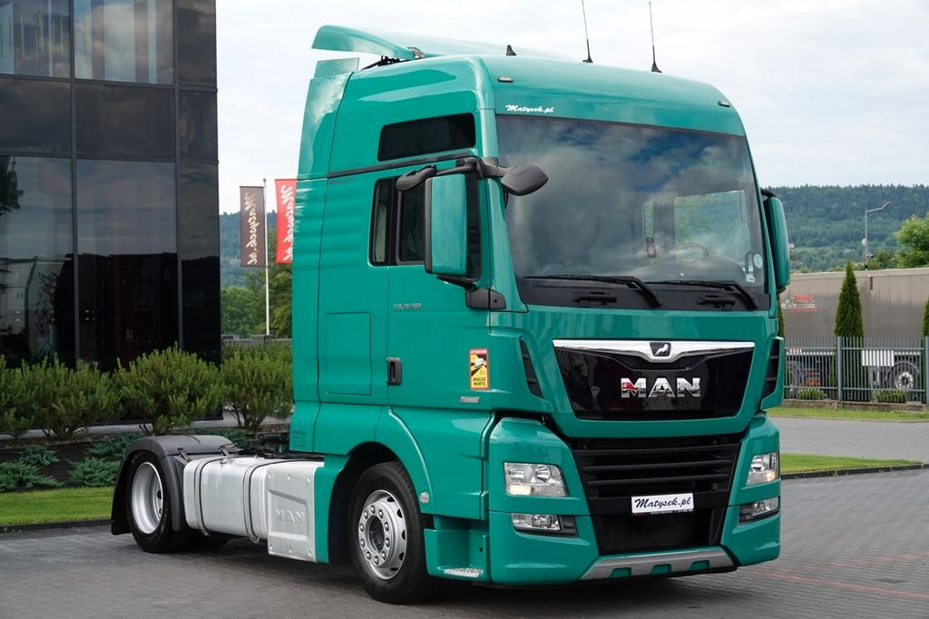 MAN TGX 18. 460 / XXL / MEGA / LOWDECK / RETARDER / - Cabeza tractora: foto 1 MAN TGX 18. 460 / XXL / MEGA / LOWDECK / RETARDER / - Cabeza tractora: foto 1
