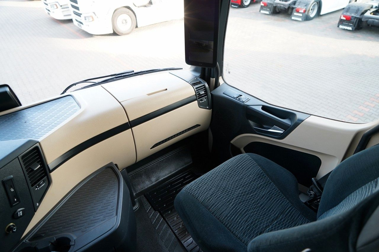Cabeza tractora Mercedes-Benz ACTROS 1845 / MP5 / BIG SPACE / PO KONTRAKCIE SE: foto 16 Cabeza tractora Mercedes-Benz ACTROS 1845 / MP5 / BIG SPACE / PO KONTRAKCIE SE: foto 16