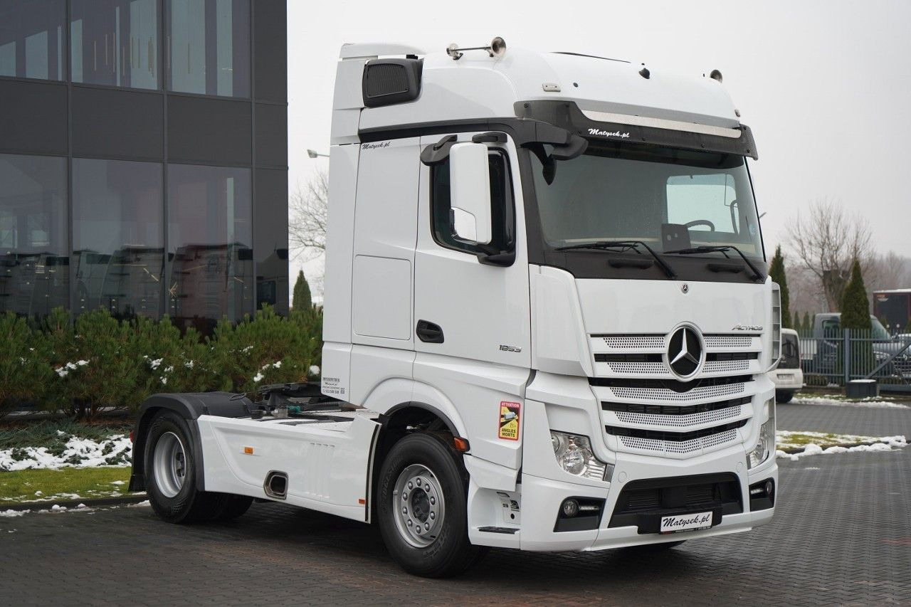 Mercedes-Benz ACTROS 1853 / HYDRAULIKA / RETARDER / BIG SPACE - Cabeza tractora: foto 4 Mercedes-Benz ACTROS 1853 / HYDRAULIKA / RETARDER / BIG SPACE - Cabeza tractora: foto 4