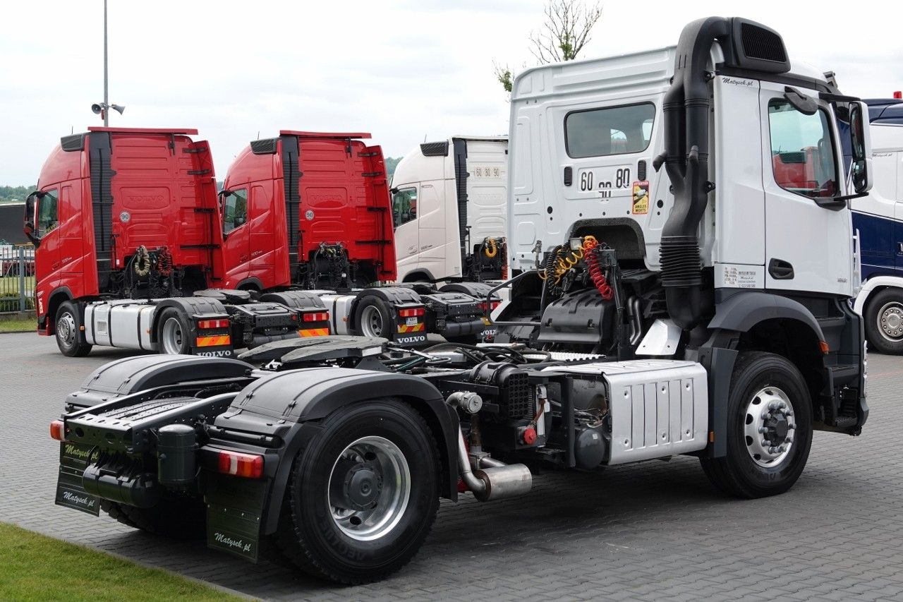 Mercedes-Benz AROCS 1851 / 4X4 / HYDRODRIVE / KOMPRESOR DO WY - Cabeza tractora: foto 5 Mercedes-Benz AROCS 1851 / 4X4 / HYDRODRIVE / KOMPRESOR DO WY - Cabeza tractora: foto 5