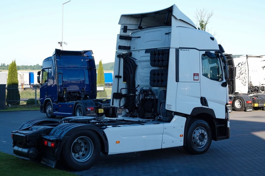 Renault T 480 / 13L / 2017 ROK Renault T 480 / 13L / 2017 ROK - Cabeza tractora: foto 5 Renault T 480 / 13L / 2017 ROK Renault T 480 / 13L / 2017 ROK - Cabeza tractora: foto 5