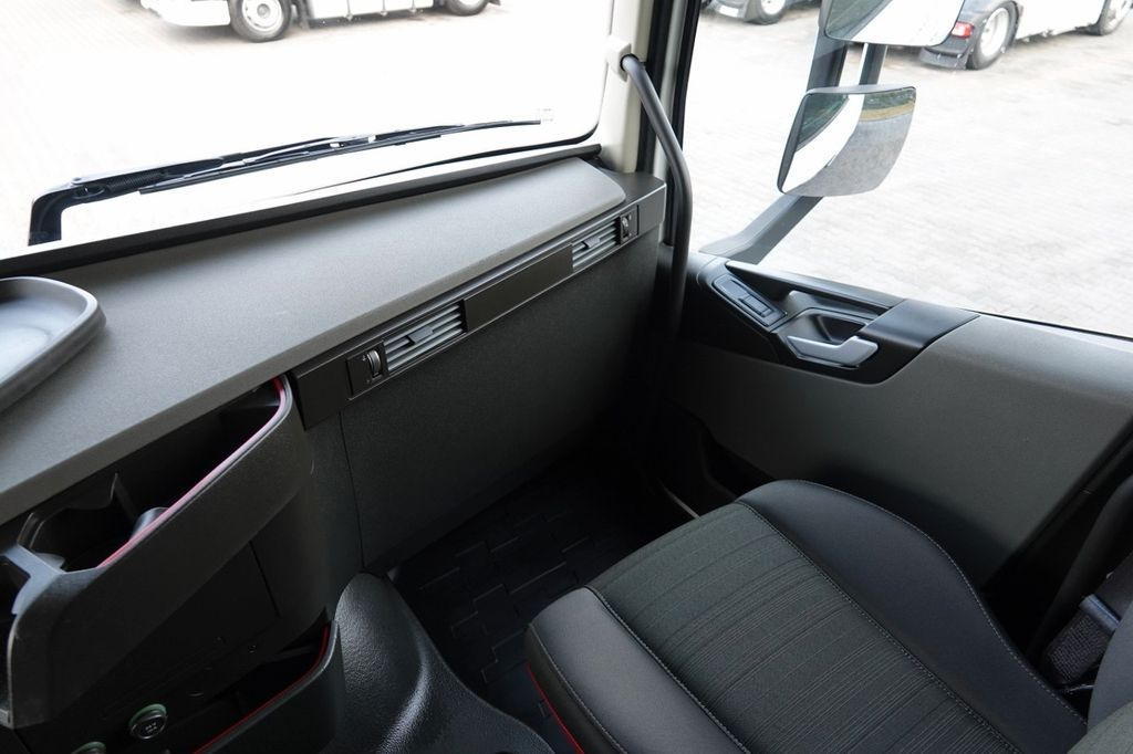 Cabeza tractora Volvo FH 460 / NISKA KABINA / 2018 YEAR / SPROWADZONY: foto 15