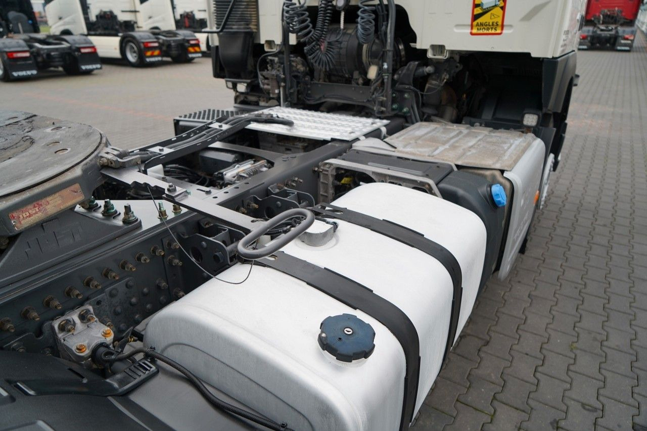 Cabeza tractora Volvo FMX 420 /  RETARDER / 13 LITROWY / NISKA KABINA: foto 14 Cabeza tractora Volvo FMX 420 /  RETARDER / 13 LITROWY / NISKA KABINA: foto 14