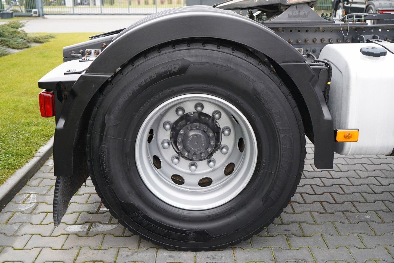 Cabeza tractora Volvo FMX 420 /  RETARDER / 13 LITROWY / NISKA KABINA: foto 21 Cabeza tractora Volvo FMX 420 /  RETARDER / 13 LITROWY / NISKA KABINA: foto 21