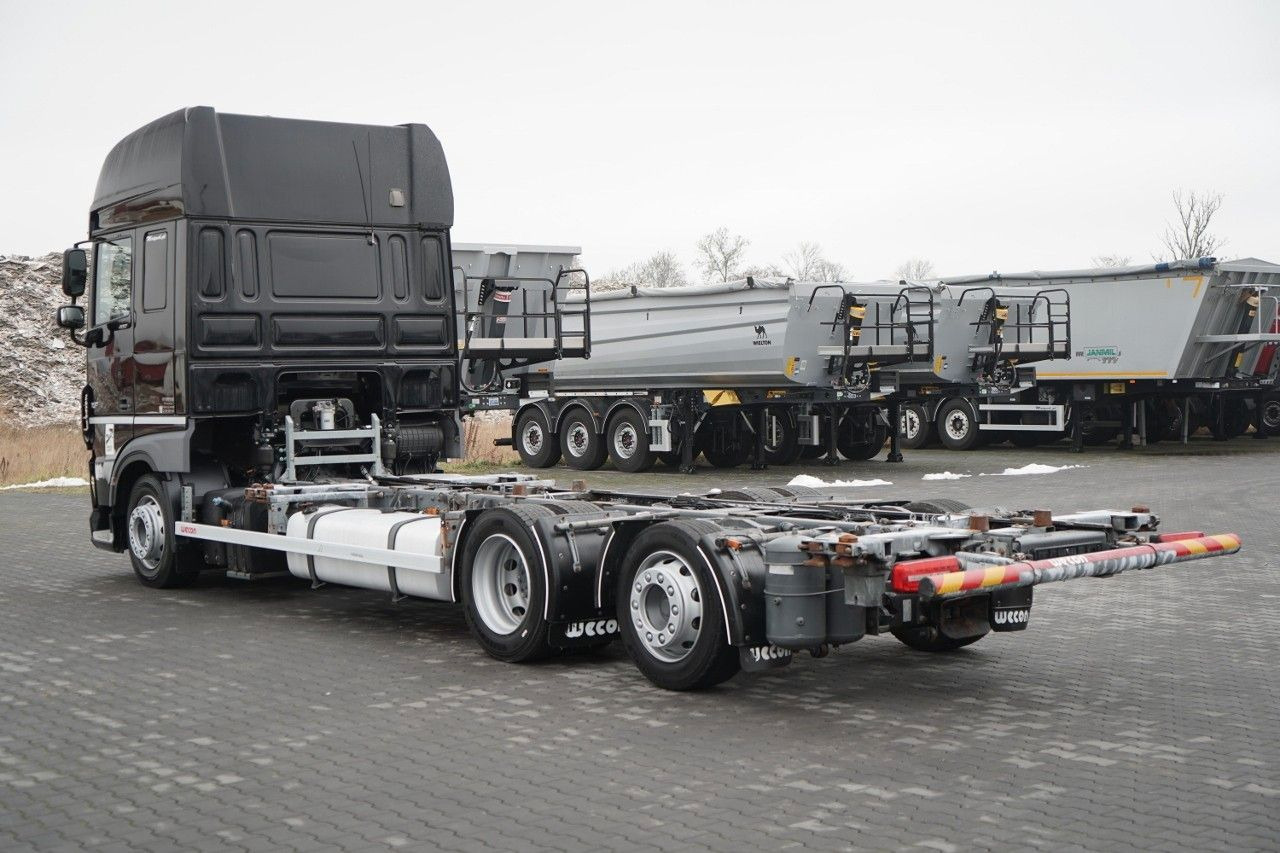 DAF XF 480 / BDF / 6X2 / / SSC / I-PARK COOL / OŚ P - Camión portacontenedore/ Intercambiable: foto 4 DAF XF 480 / BDF / 6X2 / / SSC / I-PARK COOL / OŚ P - Camión portacontenedore/ Intercambiable: foto 4