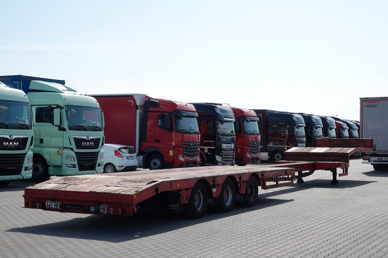 Faymonville NISKOPODWOZIE / STN-3A / ROZCIĄGANA / LAWETA / - Semirremolque góndola rebajadas: foto 5 Faymonville NISKOPODWOZIE / STN-3A / ROZCIĄGANA / LAWETA / - Semirremolque góndola rebajadas: foto 5