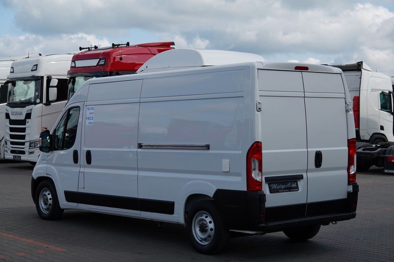 Fiat DUCATO / CHŁODNIA / MUTLITEMPERATURA / 2X AGREGA - Furgoneta frigorifica: foto 4 Fiat DUCATO / CHŁODNIA / MUTLITEMPERATURA / 2X AGREGA - Furgoneta frigorifica: foto 4