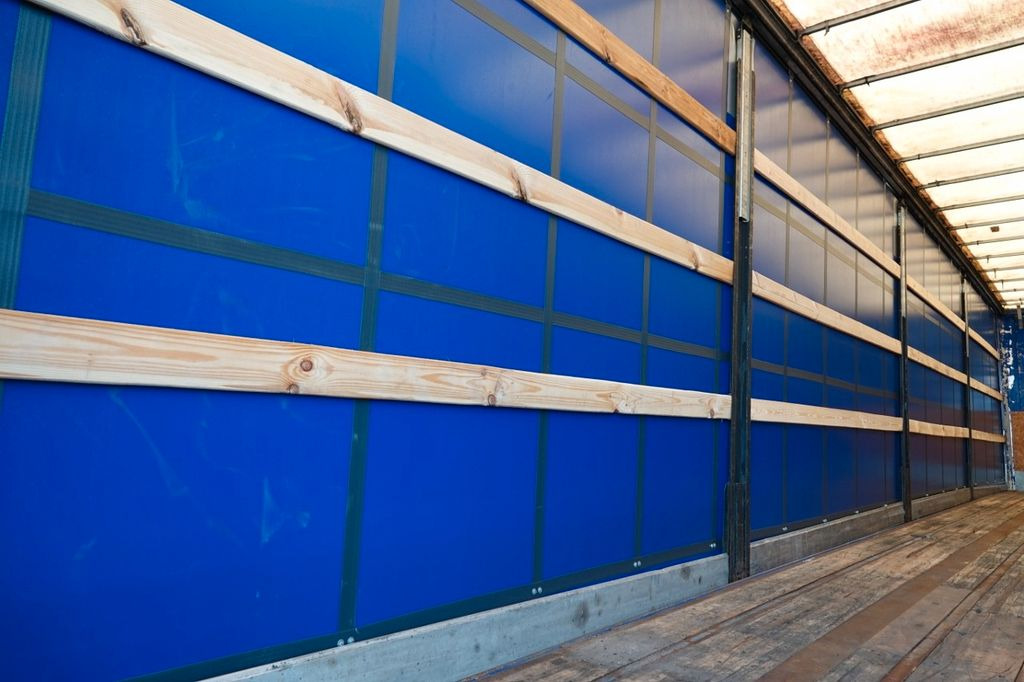 Semirremolque lona Frühauf FIRANKA / STANDARD / MOCNA PODŁOGA SZYNA DESKA /: foto 13 Semirremolque lona Frühauf FIRANKA / STANDARD / MOCNA PODŁOGA SZYNA DESKA /: foto 13