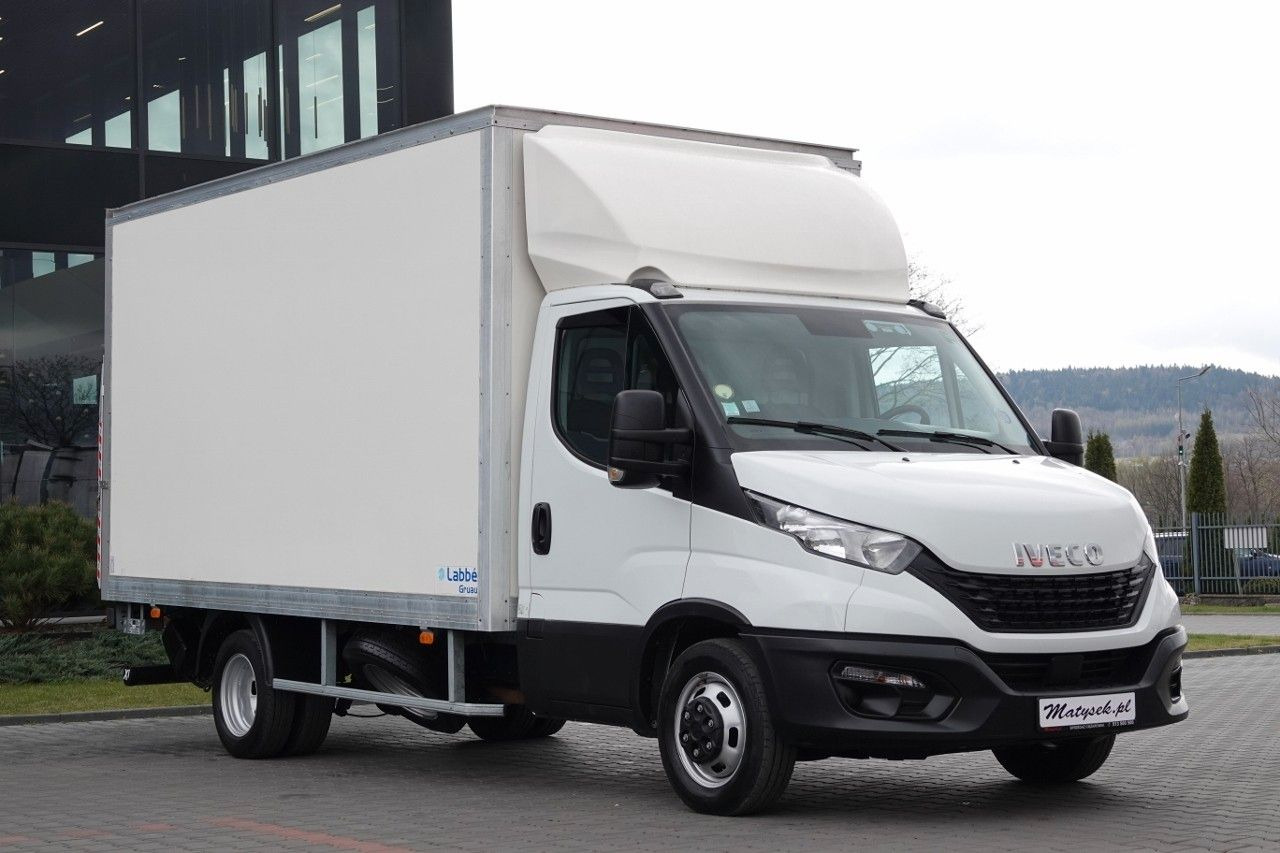 Iveco DAILY 3.0 / KONTENER-FURGON / WINDA 750 KG / DMC - Furgoneta frigorifica: foto 1 Iveco DAILY 3.0 / KONTENER-FURGON / WINDA 750 KG / DMC - Furgoneta frigorifica: foto 1