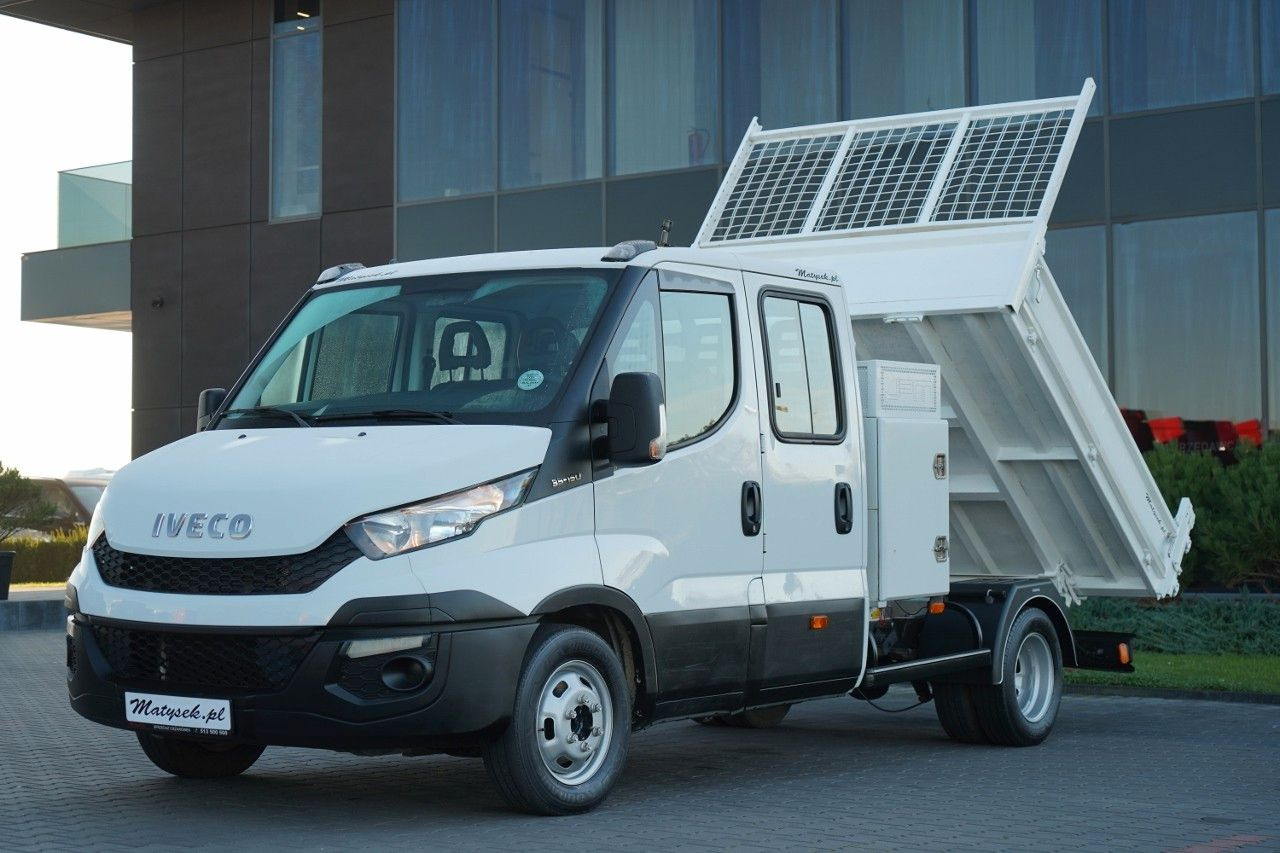 Iveco DAILY 35-150 / BRYGADOWKA / WYWROTKA 2.4 M / BL - Furgoneta basculante, Furgoneta combi: foto 1 Iveco DAILY 35-150 / BRYGADOWKA / WYWROTKA 2.4 M / BL - Furgoneta basculante, Furgoneta combi: foto 1