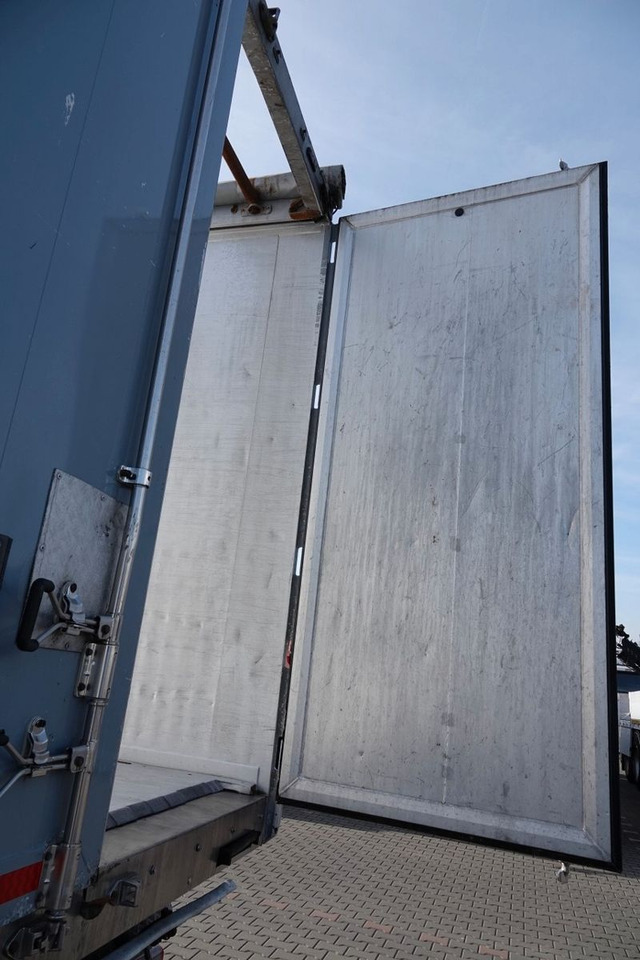 Leasing de  Kraker WALKING FLOOR / RUCHOMA PODŁOGA / 92 M3 / OŚ PO Kraker WALKING FLOOR / RUCHOMA PODŁOGA / 92 M3 / OŚ PO: foto 9