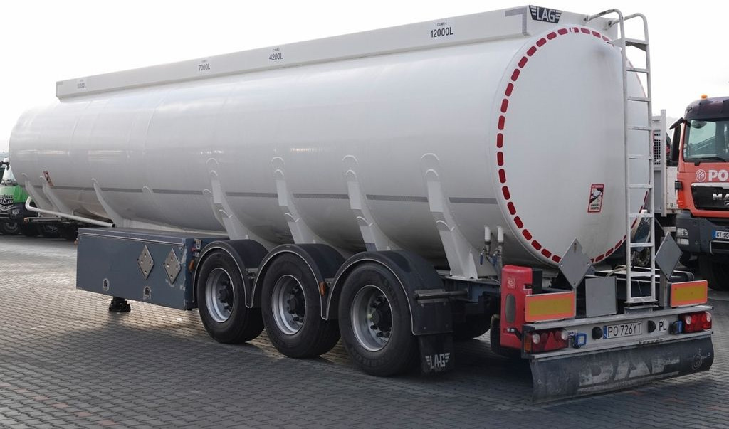 Lag CYSTERNA DO PALIWA / 36200 L / 4 KOMORY Lag CYSTERNA DO PALIWA / 36200 L / 4 KOMORY - Semirremolque cisterna: foto 4 Lag CYSTERNA DO PALIWA / 36200 L / 4 KOMORY Lag CYSTERNA DO PALIWA / 36200 L / 4 KOMORY - Semirremolque cisterna: foto 4