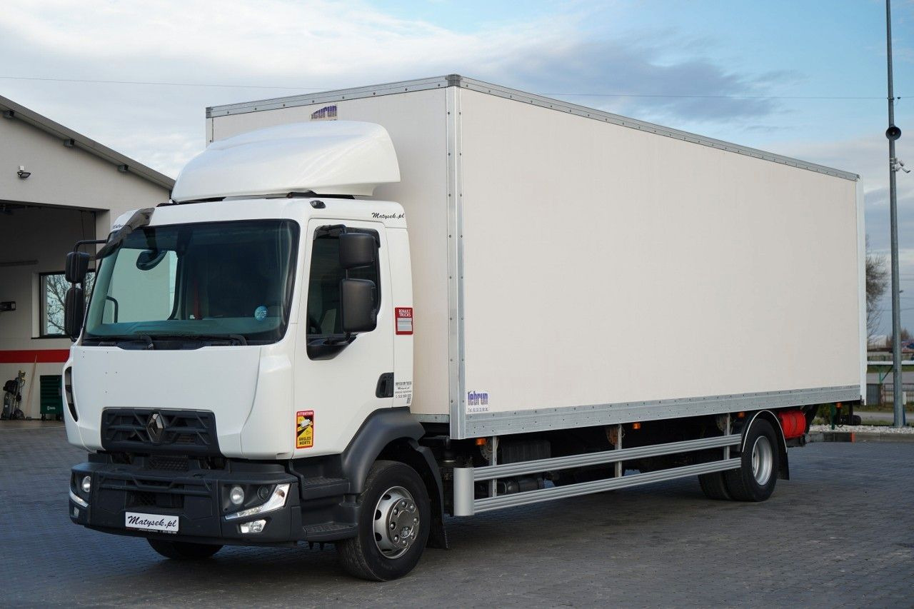 Renault D 210 / 4x2 / KONTENER / 8,6 M / MOCNA PODŁOGA / - Camión caja cerrada: foto 4 Renault D 210 / 4x2 / KONTENER / 8,6 M / MOCNA PODŁOGA / - Camión caja cerrada: foto 4