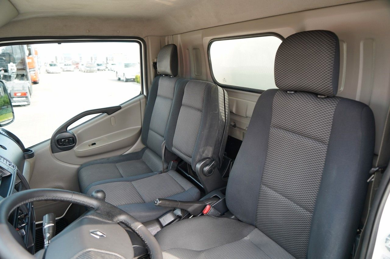 Furgoneta basculante Renault MAXITY / WYWROTKA TYLNOZASYPOWA 2.6 M / BLIŹNIAK: foto 14 Furgoneta basculante Renault MAXITY / WYWROTKA TYLNOZASYPOWA 2.6 M / BLIŹNIAK: foto 14