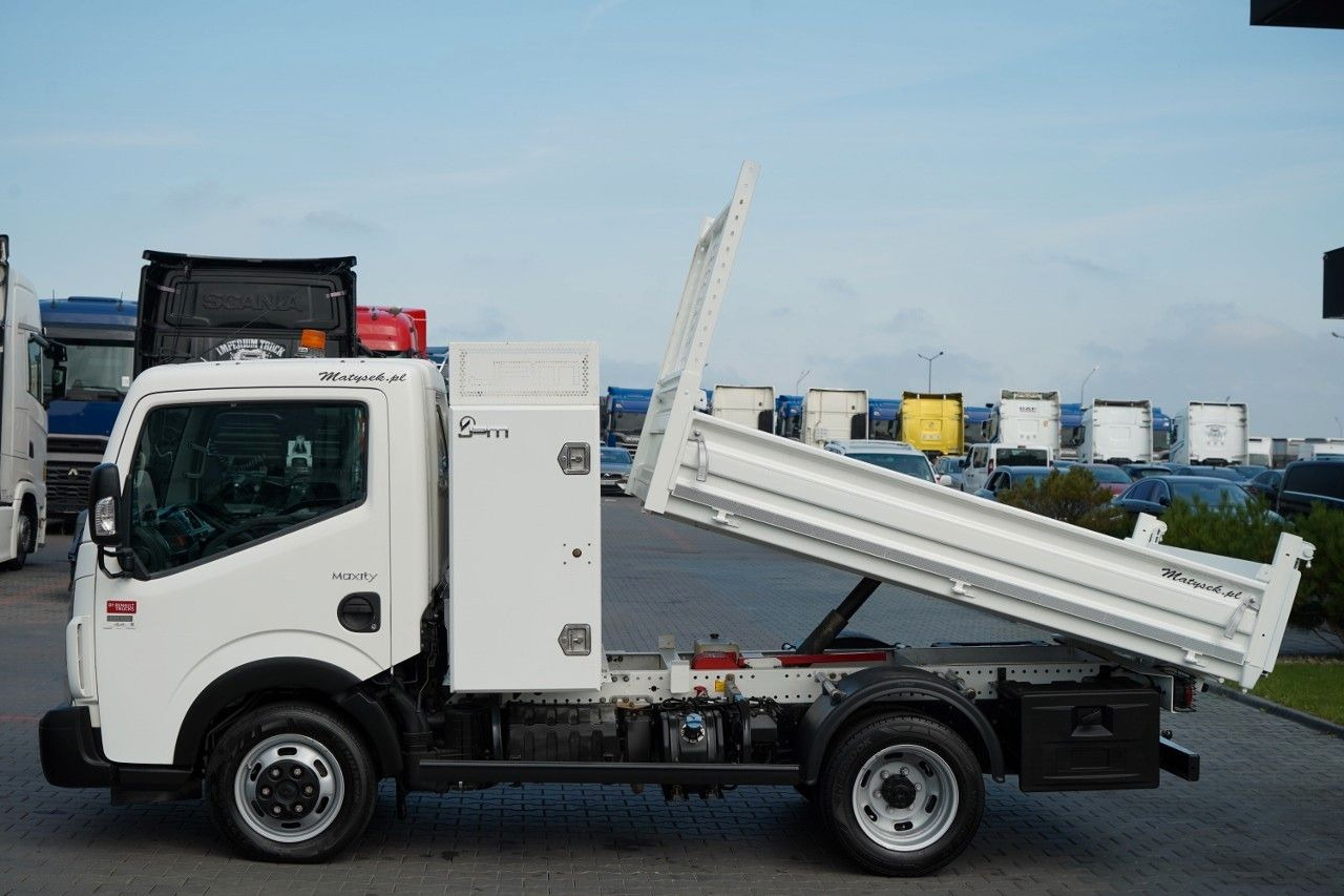Renault MAXITY / WYWROTKA TYLNOZASYPOWA 2.6 M / BLIŹNIAK - Furgoneta basculante: foto 5 Renault MAXITY / WYWROTKA TYLNOZASYPOWA 2.6 M / BLIŹNIAK - Furgoneta basculante: foto 5