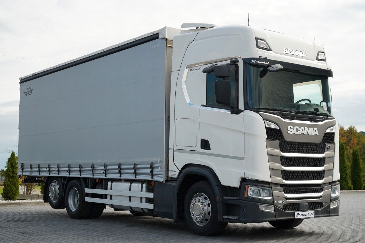 Scania S 450 / SOLÓWKA / 6X2 / OŚ PODNOSZONA / 2019 / - Camión lona: foto 1 Scania S 450 / SOLÓWKA / 6X2 / OŚ PODNOSZONA / 2019 / - Camión lona: foto 1