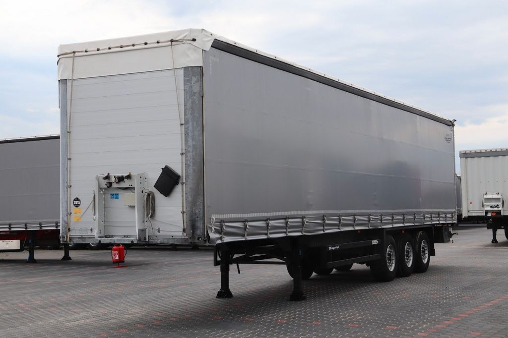 Schmitz Cargobull CURTAINSIDER /STANDARD / CODE XL / LIFTED AXLE Schmitz Cargobull CURTAINSIDER /STANDARD / CODE XL / LIFTED AXLE - Semirremolque lona: foto 1 Schmitz Cargobull CURTAINSIDER /STANDARD / CODE XL / LIFTED AXLE Schmitz Cargobull CURTAINSIDER /STANDARD / CODE XL / LIFTED AXLE - Semirremolque lona: foto 1