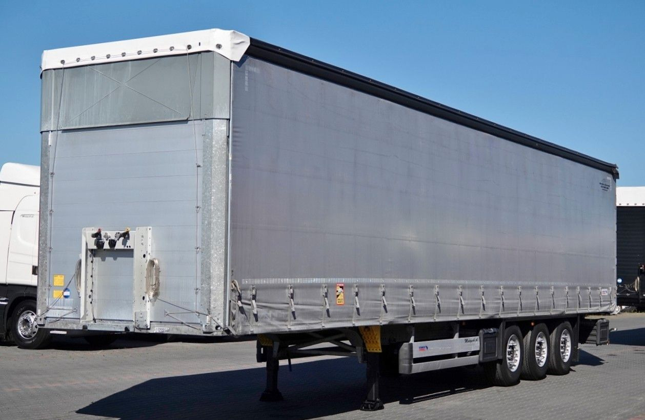 Schmitz Cargobull FIRANKA STANDARD / OŚ PODNOSZONA / DACH PODNOS - Semirremolque lona: foto 2 Schmitz Cargobull FIRANKA STANDARD / OŚ PODNOSZONA / DACH PODNOS - Semirremolque lona: foto 2